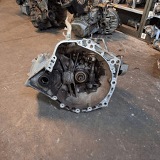 CAMBIO COMPL. per TOYOTA YARIS 3030052420 2SZFE 1.3 16V (FRP) 2005-2012 3e20b4