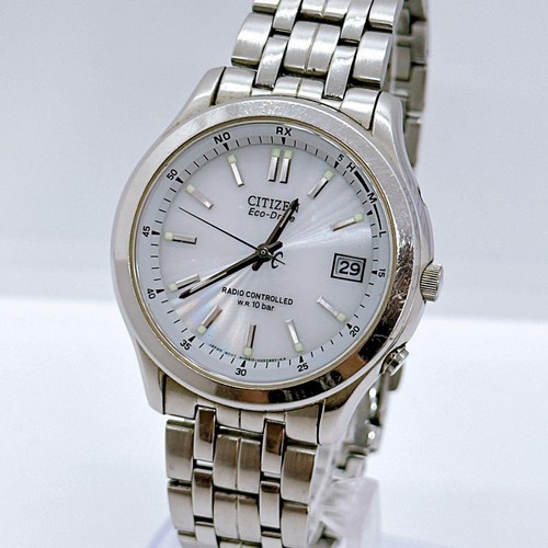 Orologio solare radiocomandato