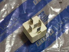 Teleruttore Impianto Iniezione Fiat Croma IE I.E. Turbo Lancia Thema Ricambi Aut