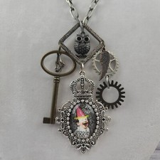 Collana lunga gotica steampunk