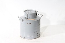 Vecchio Barile con Coperchio