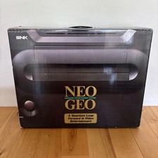 Console NEO GEO AES in scatola neogeo SNK testata GIAPPONE con adattatore AV