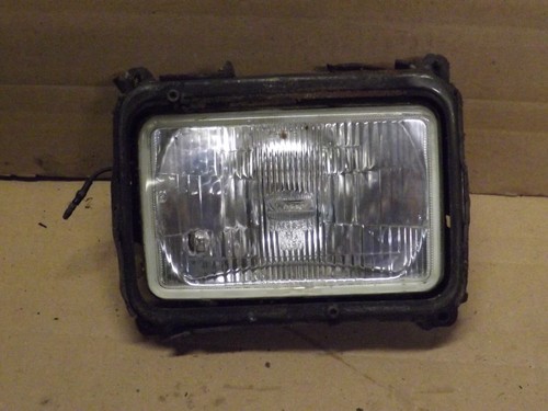 Faro proiettore anteriore
