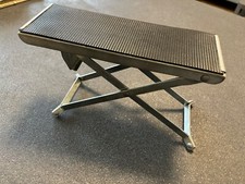 poggia piede pedale per