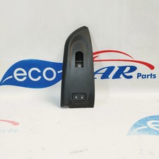 Pulsantiera anteriore lato