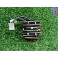 Regolatore di tensione Adiva