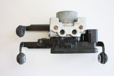 POMPA ABS TRIUMPH STREET