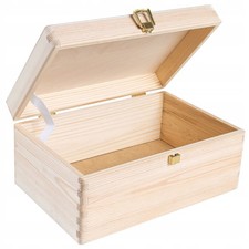 Scatola in legno con coperchio