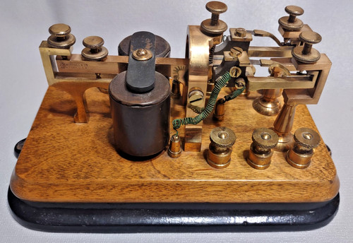 Bunnell co telegraph - &,