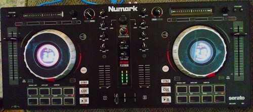 Numark mixtrack platinum - numark,