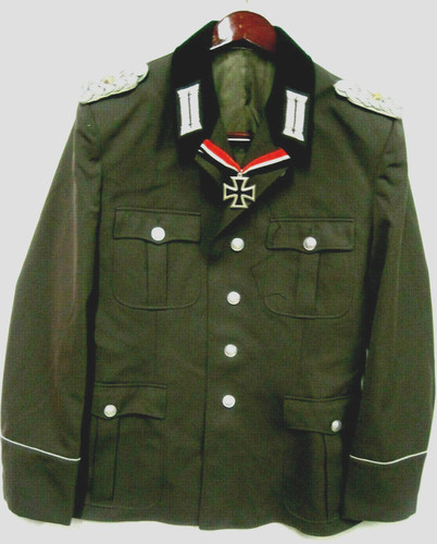 Giacca uniforme simile
