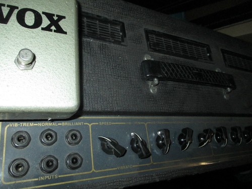 1973 vox combo amp - 30,