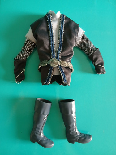 Mattel vestito e stivali - e,