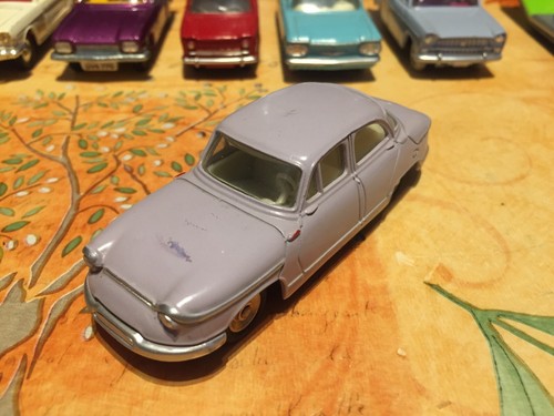 Dinky toys panhard - 17, n