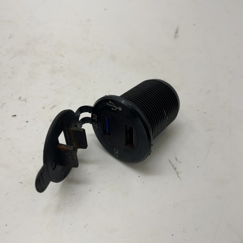 Porta usb yamaha tracer 700 - porta,