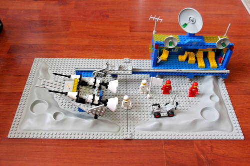 Lego space set - lego,