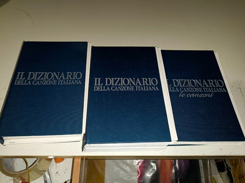 Dizionario della canzone - il,