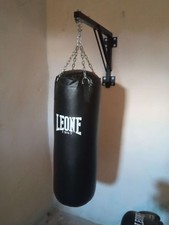 Sacco da boxe Leone 1947 nero come nuovo - mai usato + guantoni + staffa 