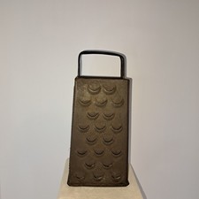 Grattugia formaggio scatola