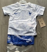 Set completo 3 leoni calcio