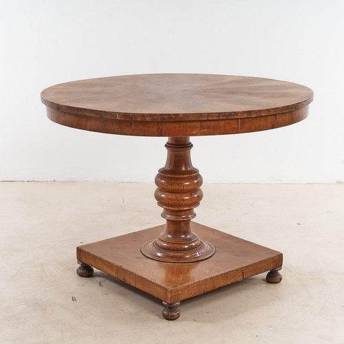 Tavolo del 1800 noce e - 1800,