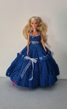 Vestito bambola all'uncinetto