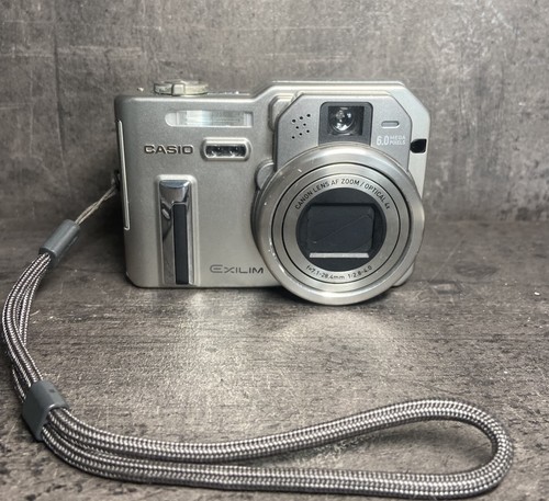 Casio exilim p600 - ex-p600, 6mp
