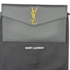 Pochette donna Yves Saint Laurent in pelle con chiusura metallica
