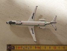 HW DIE CAST MAJORETTE DOUGLAS