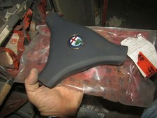 TAPPO CLACSON VOLANTE ALFA 155