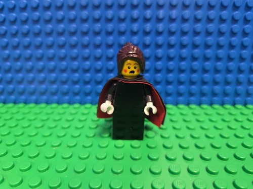Lego caroler minifigure - caroler,