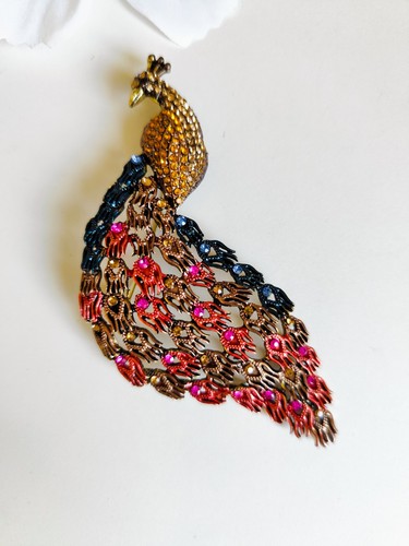 Grande broche paon marron aux - grande,