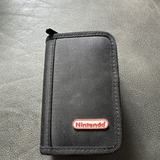 Custodia nera ufficiale