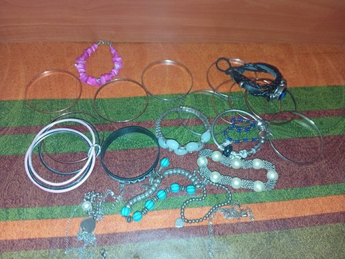 Bracciali collane assortiti - bracciali,