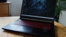 MSI Gaming laptop 144Hz (Intel Core i5-11800H, 8GB RAM, 512GB SSD,