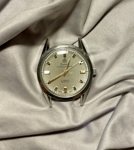 Orologio meccanico vintage
