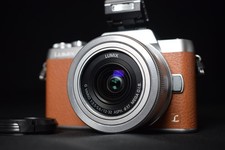 Panasonic Lumix DMC-GF7