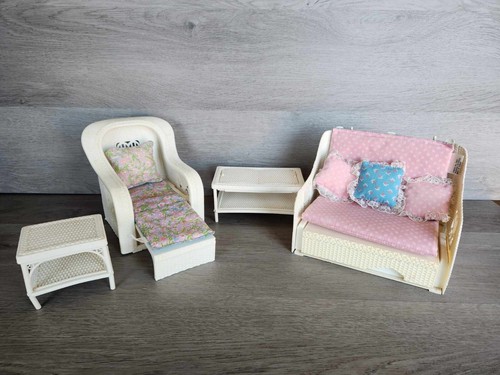 Vintage barbie cottage - 80's,