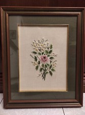 Quadro con fiori ricamo