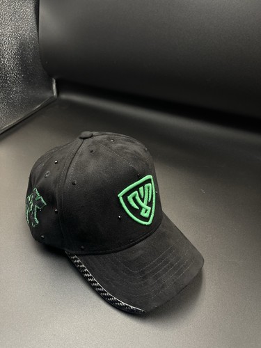 Cappello intero scamosciato