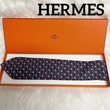 Cravatta HERMES con scatola