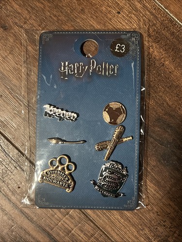 Harry potter primark badges - potter,