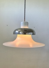 Lampadario Des. Louis Poulsen