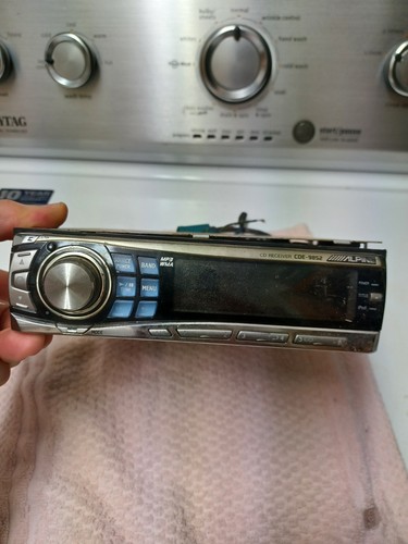 Alpine cde 9852 player in - cde,