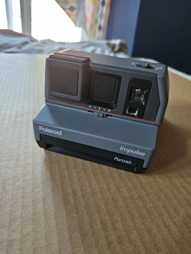 Polaroid impulse portrait - impulse,