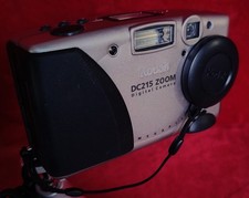 FOTOCAMERA DIGITALE KODAK DC215 - VINTAGE PERFETTA