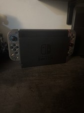 Nintendo Switch 32GB + 128GB, Cover Zelda, Accessori e Pokemon Let’s Go Eevee