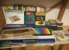 COMMODORE64 C64 boxato con Alimentatore istruzioni+datasette+2 joistik+350giochi