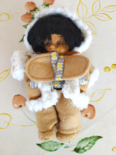 Bambola eschimese inuit - bambola,