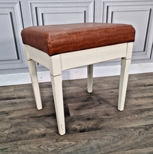 Sgabello da toeletta per